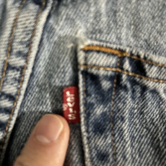 Levi’s Men’s 560 Loose Fit 36x34 Light Blue Denim Jeans - Picture 4 of 4